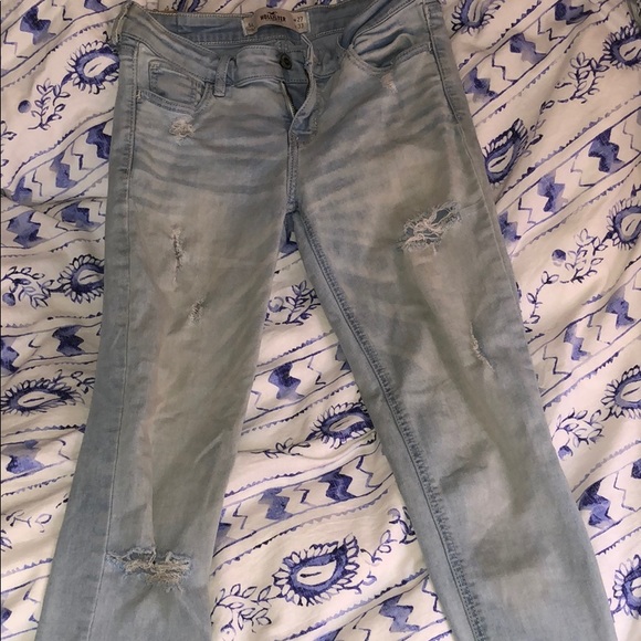 [hollister] distressed skinny jeans - Picture 2 of 4